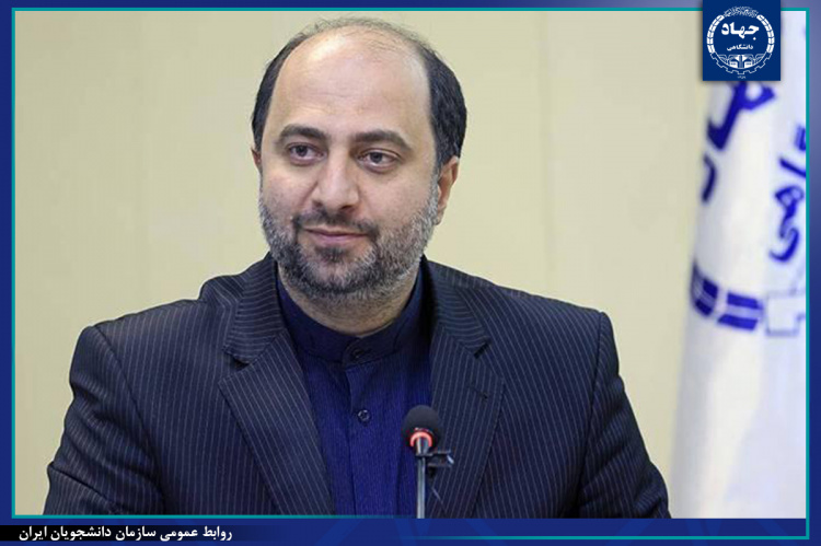 معاون فرهنگی جهاددانشگاهی از دست‌اندرکاران چهاردهمین دوره مسابقات ملی مناظره دانشجویان ایران تقدیر کرد